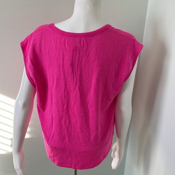 Lou & Grey Signature Soft Pink Cap Sleeve Tee Size Large NEW - Picture 4 of 9